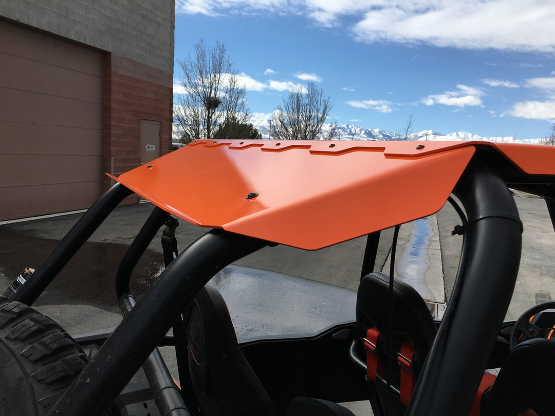 rzr xp1000 roof 4 seat - close up of spoiler