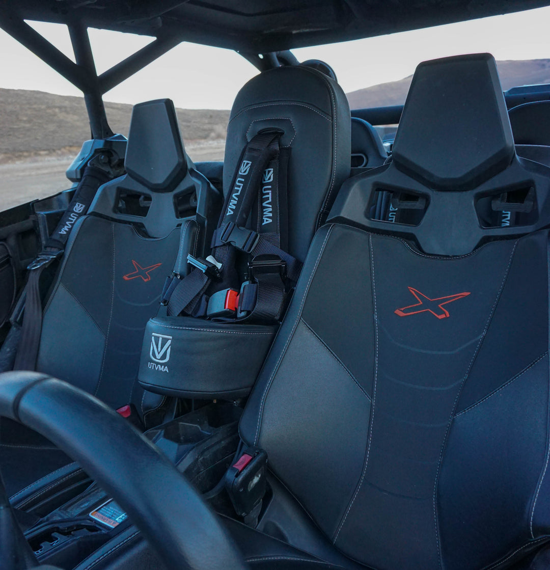 Can-Am Maverick X3 Seat Install 